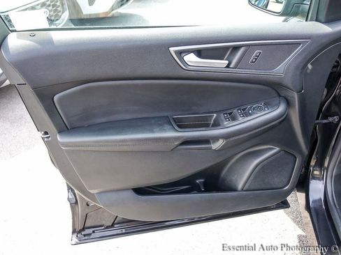 Used 2023 Ford Edge SE w/ Black Appearance Package AWD/4WD image 20