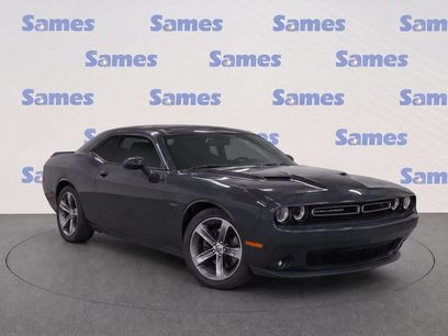 Used 2017 Dodge Challenger R/T w/ Sound Group