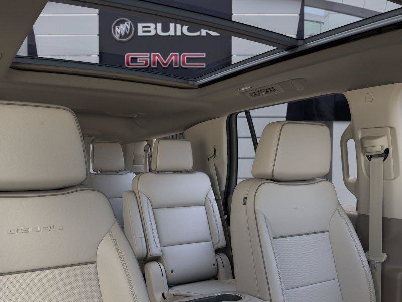 New 2026 GMC Yukon Denali w/ Sun & Power Step Package AWD/4WD image 24