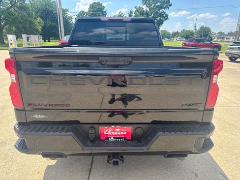 New 2026 Chevrolet Silverado 1500 RST w/ Redline Edition AWD/4WD image 4