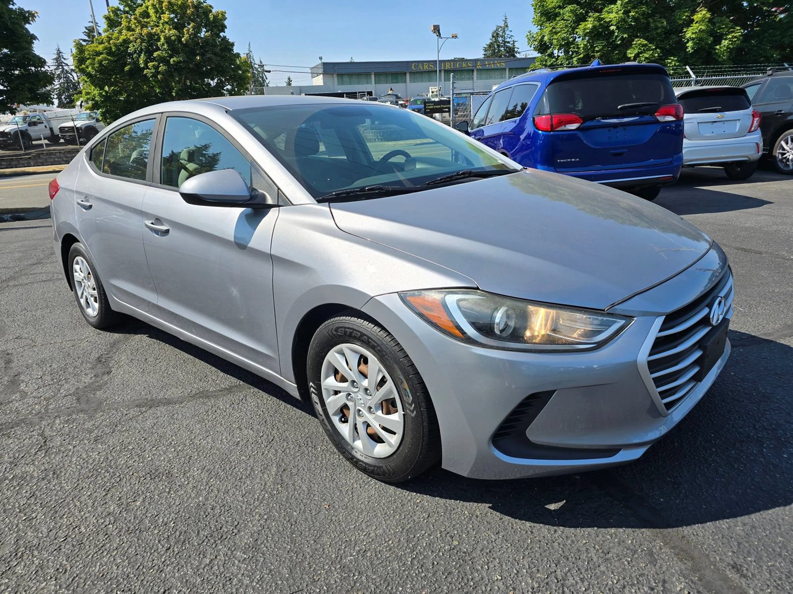 Used 2017 Hyundai Elantra SE FWD image 7