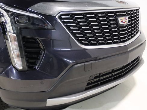 Used 2023 Cadillac XT4 Premium Luxury AWD/4WD image 25