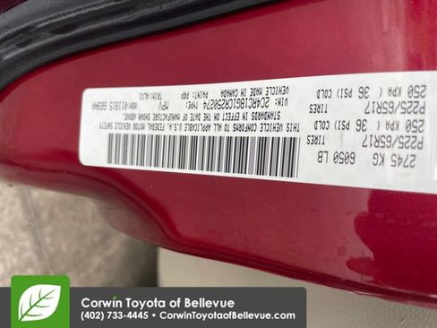 Used 2012 Chrysler Town & Country Touring w/ Entertainment Group #1 FWD image 26