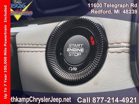 Used 2024 Jeep Compass Limited image 23