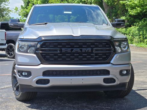 Used 2023 RAM 1500 Big Horn AWD/4WD image 3