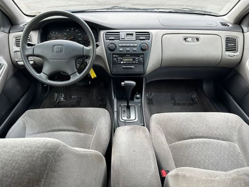 Used 2001 Honda Accord LX image 22