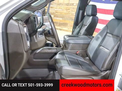 Used 2022 GMC Sierra 2500 Denali w/ Denali Ultimate Package image 9