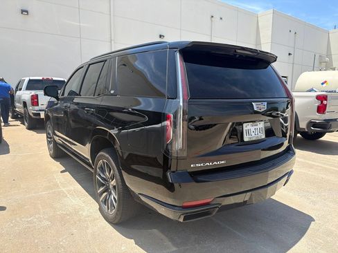 Used 2022 Cadillac Escalade Sport w/ Touring Package AWD/4WD image 12