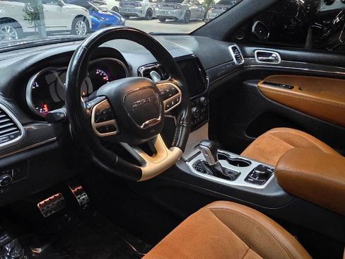 Used 2020 Jeep Grand Cherokee SRT AWD/4WD image 11