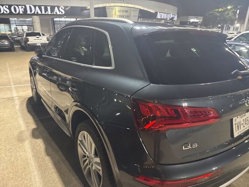 Used 2018 Audi Q5 2.0T Premium Plus image 3