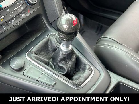 Used 2018 Ford Focus ST w/ Equipment Group 402A image 12