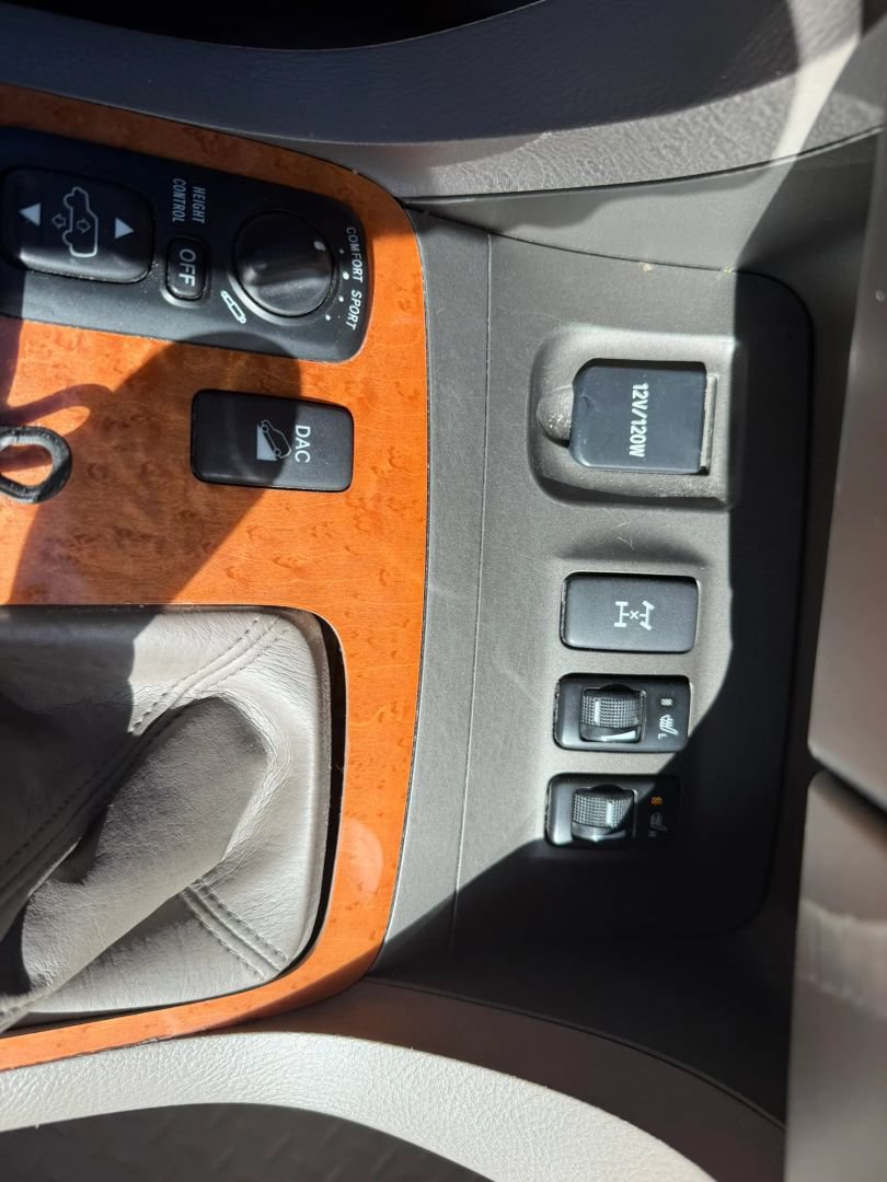 Used 2004 Lexus GX 470 AWD/4WD image 32