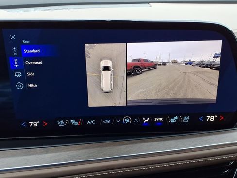 New 2026 Chevrolet Suburban High Country image 23