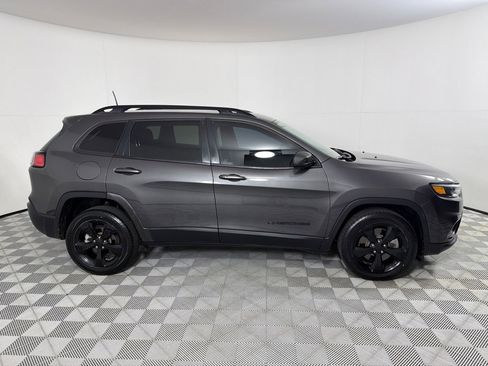 Used 2020 Jeep Cherokee Latitude Plus FWD image 4