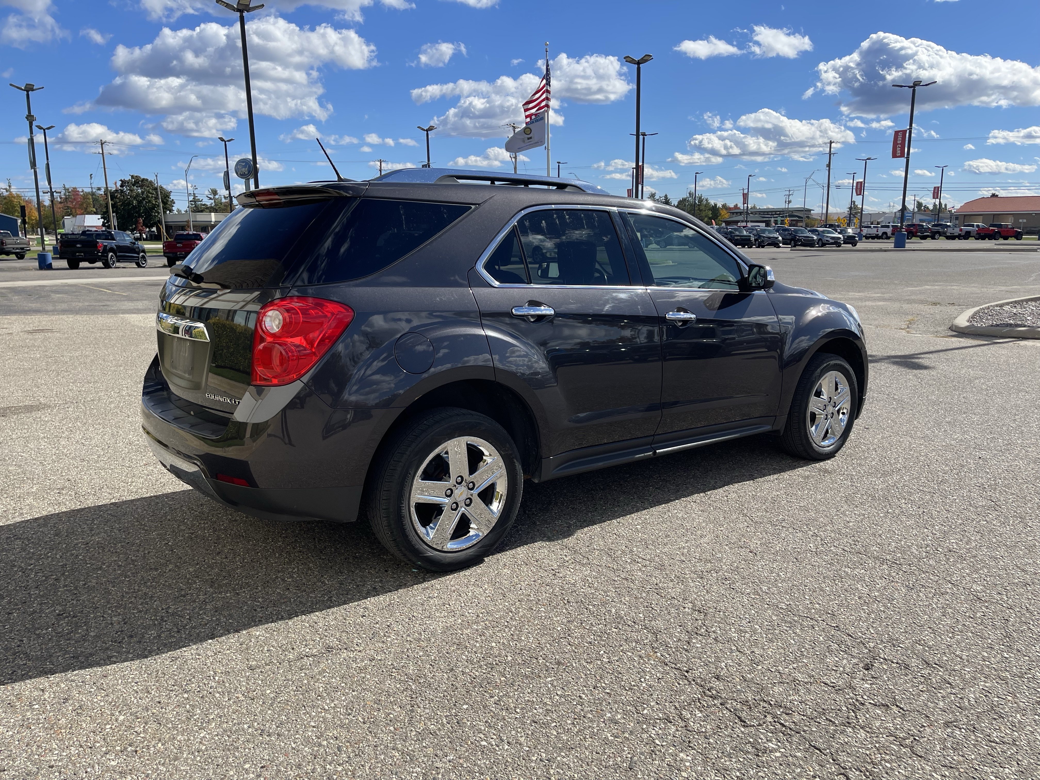 Used 2014 Chevrolet Equinox LTZ AWD/4WD image 4