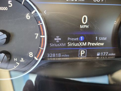 Used 2025 Nissan Altima 2.5 SV AWD/4WD image 27