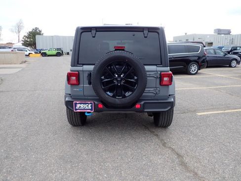 Used 2023 Jeep Wrangler Sahara image 3