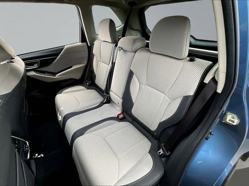 Used 2020 Subaru Forester Premium AWD/4WD image 19