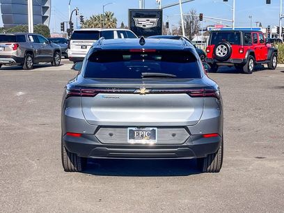 New 2026 Chevrolet Equinox EV LT