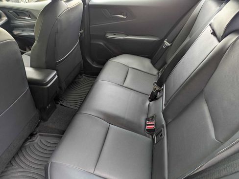 Used 2024 Toyota Prius XLE AWD/4WD image 31