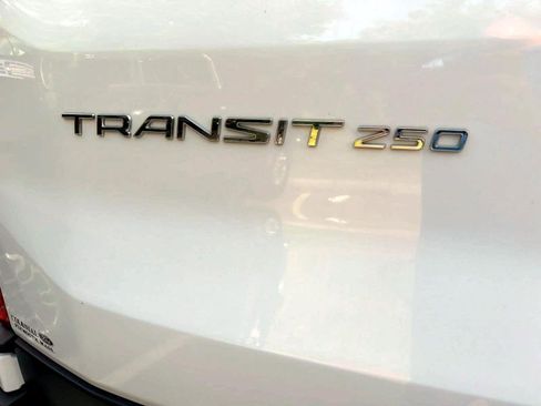 Used 2025 Ford Transit 250 Low Roof w/ Exterior Upgrade Package RWD image 7
