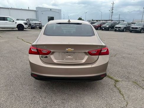 Used 2018 Chevrolet Malibu LT FWD image 5