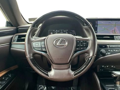 Used 2019 Lexus ES 350 w/ Premium Package FWD image 12