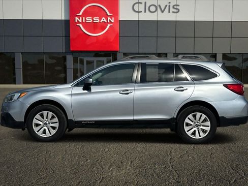 Used 2016 Subaru Outback 2.5i Premium AWD/4WD image 6