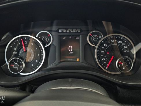 New 2026 RAM 1500 Express AWD/4WD image 24