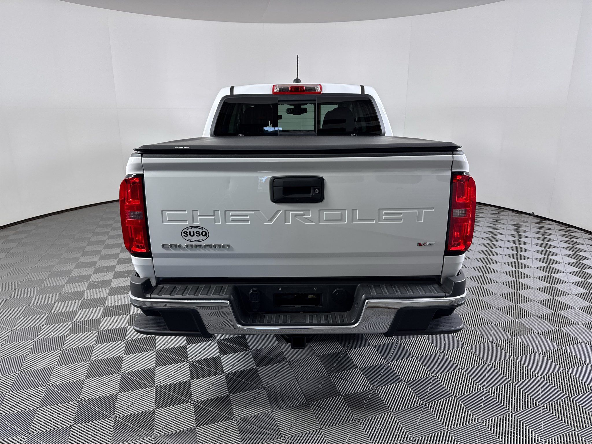 Used 2021 Chevrolet Colorado LT w/ LT Convenience Package AWD/4WD image 7