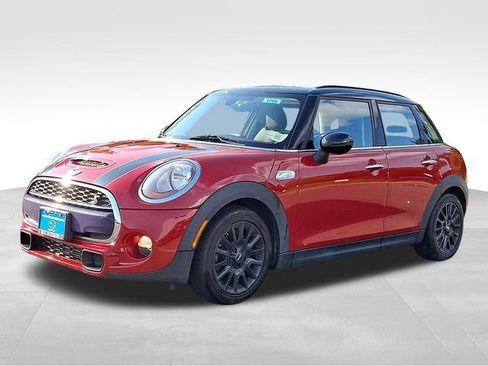 Used 2017 MINI Cooper S FWD image 3