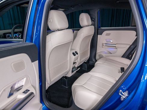 New 2025 Mercedes-Benz GLA 250 image 27