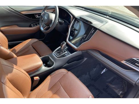 Used 2022 Subaru Outback Touring w/ Popular Package #2 image 19