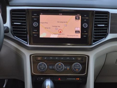 Used 2019 Volkswagen Atlas SEL FWD image 23