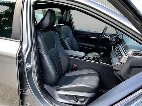 Certified 2025 Toyota Camry XSE AWD/4WD image 8