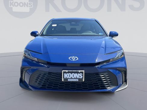 New 2026 Toyota Camry SE FWD image 4