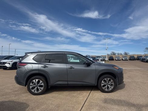 Certified 2023 Nissan Rogue SV image 21
