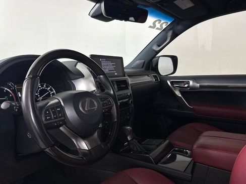 Certified 2022 Lexus GX 460 Premium w/ Accessory Package AWD/4WD image 4