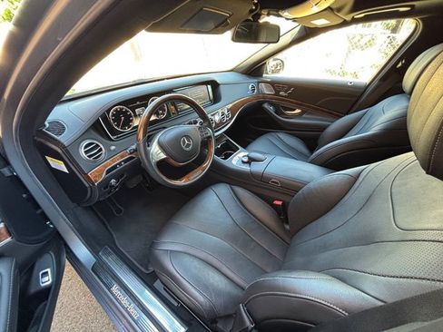 Used 2014 Mercedes-Benz S 550 Sedan image 31