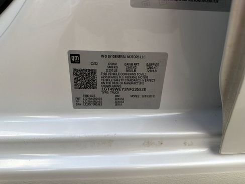 Certified 2022 GMC Sierra 3500 Denali image 34