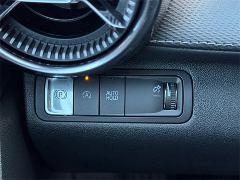 New 2026 Chevrolet Equinox LT w/ Convenience Package II image 17