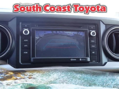 Used 2016 Toyota Tacoma SR5 image 29