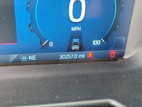 Certified 2024 Ford F250 Limited w/ FX4 Off-Road Package image 21