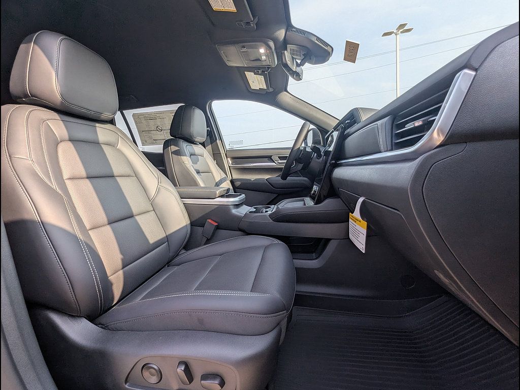 New 2027 GMC Terrain Elevation w/ Elevation Premium Package AWD/4WD image 13