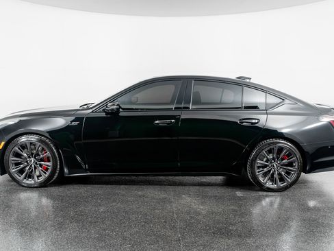 Used 2025 Cadillac CT5 V Blackwing w/ Super Cruise 1 Package image 24