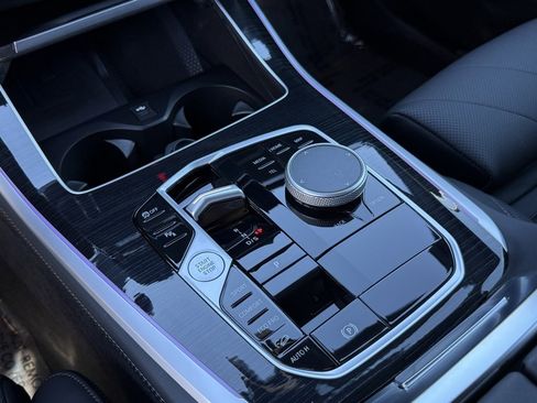 Certified 2025 BMW X5 M60i w/ Parking Assistance Package image 28