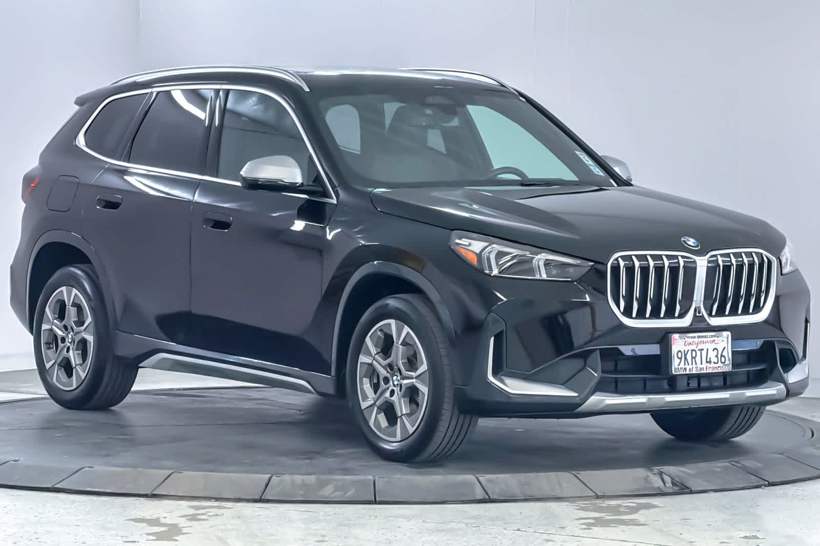 Used 2023 BMW X1 xDrive28i w/ Premium Package AWD/4WD image 9