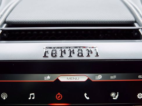 Used 2020 Ferrari GTC4Lusso T image 81