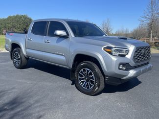 Used 2023 Toyota Tacoma TRD Sport video 2