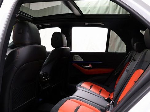 Certified 2025 Mercedes-Benz GLE 53 AMG 4MATIC image 16